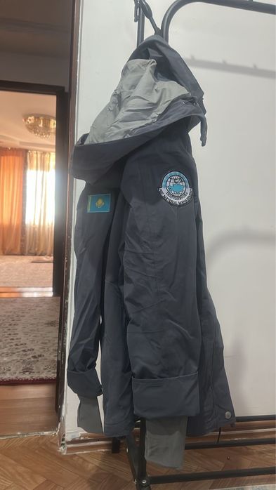 Женская куртка от ТШО,качества супер,состояние отличное