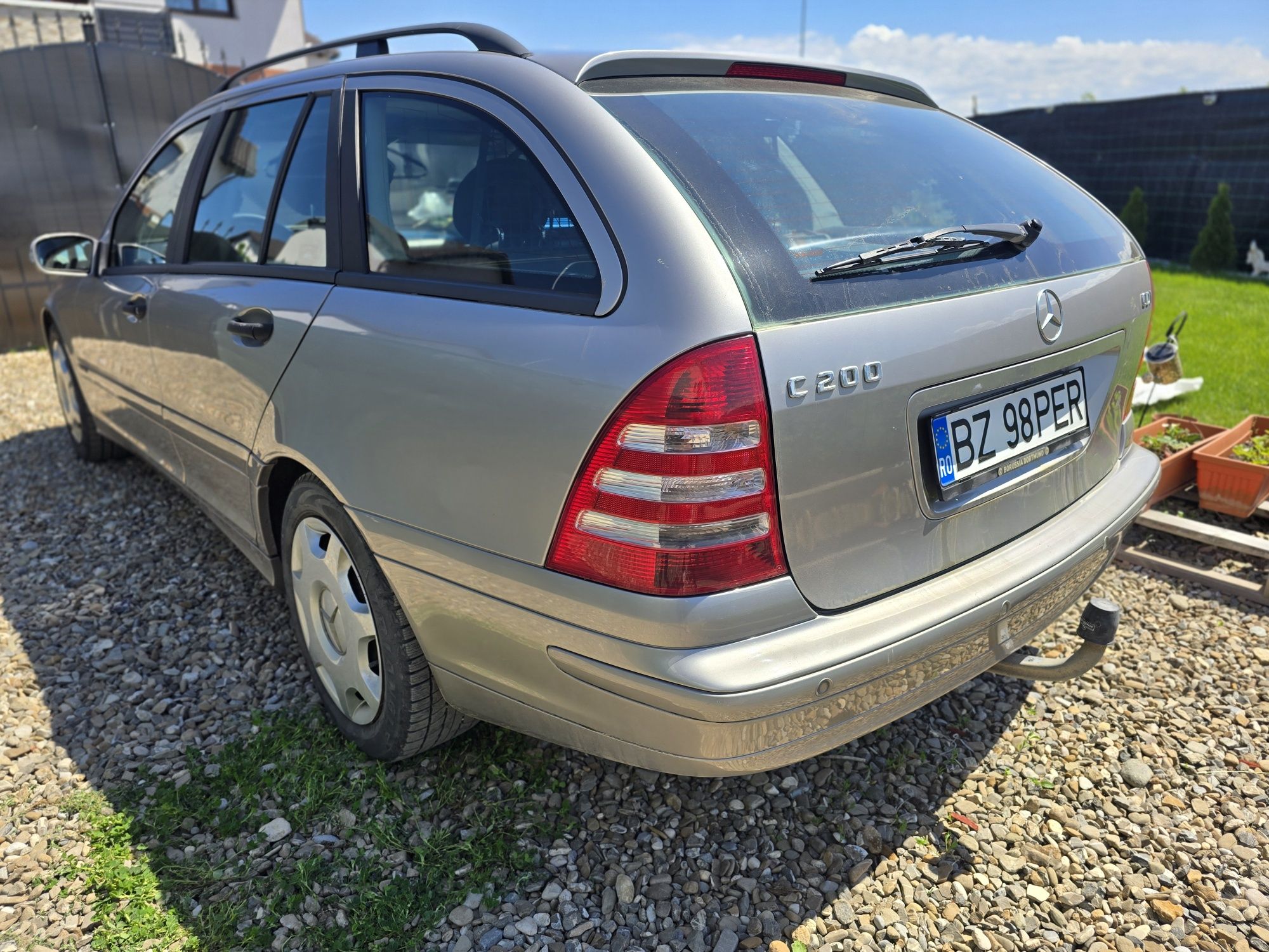 Mercedes c class w203