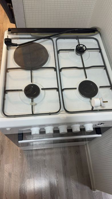 Продам газовые плиты