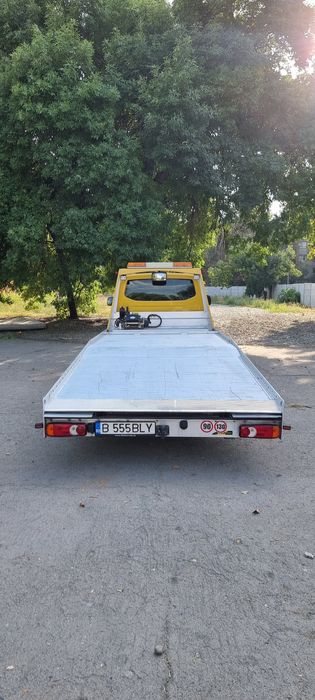 VW T5 2012 autoplatforma