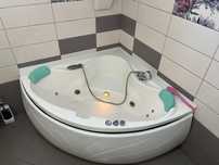 Cada jacuzzi 2 persoane