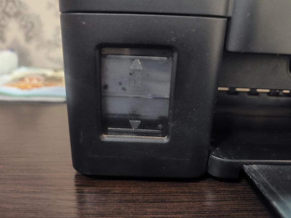 СРОЧНО! Продаю экономичный цветной принтер Canon с большими чернильным