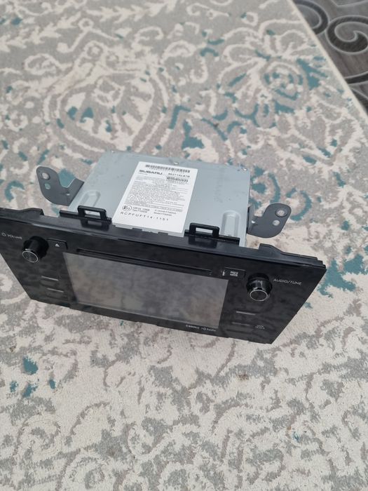 Штатный магнитолв от Субару аутбак