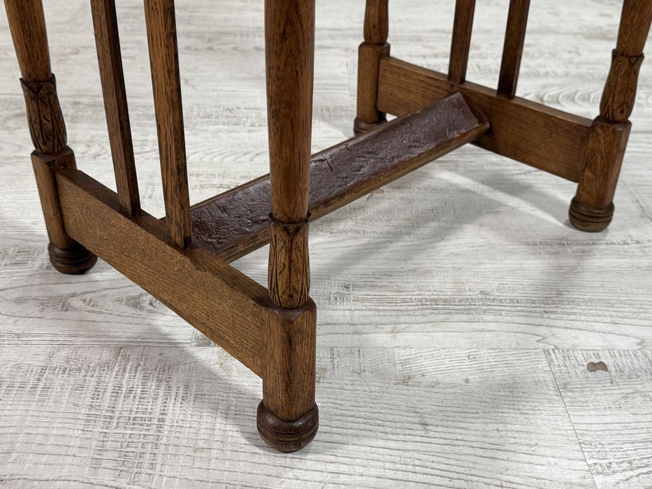 Конзолна маса - шкафче за шиене Д1099