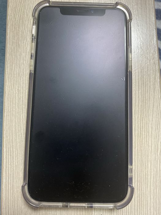 Продам iPhone XS 64гб