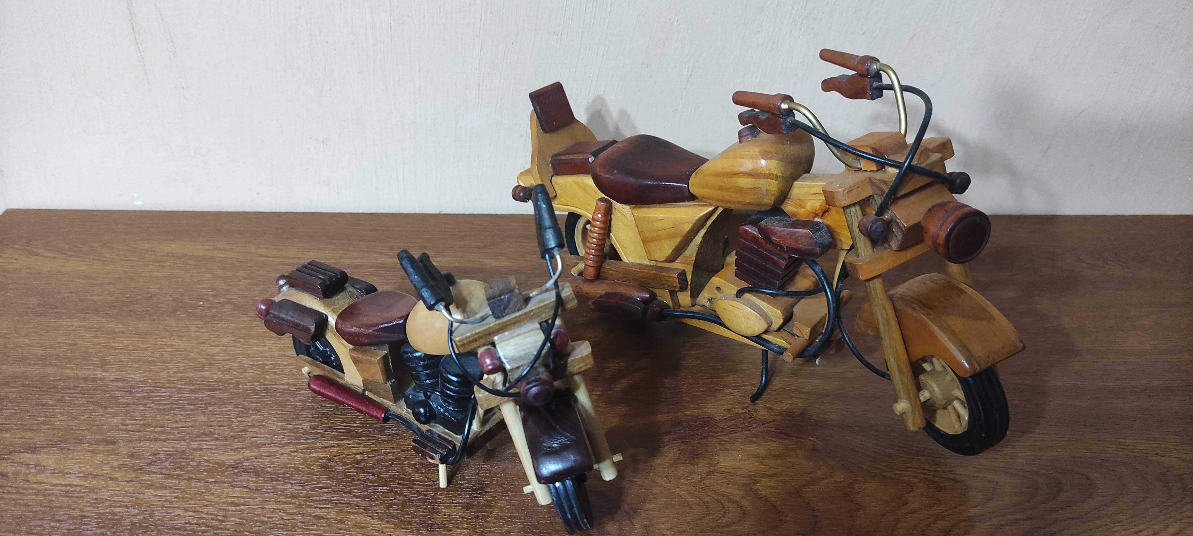 Motociclete decorative din lemn