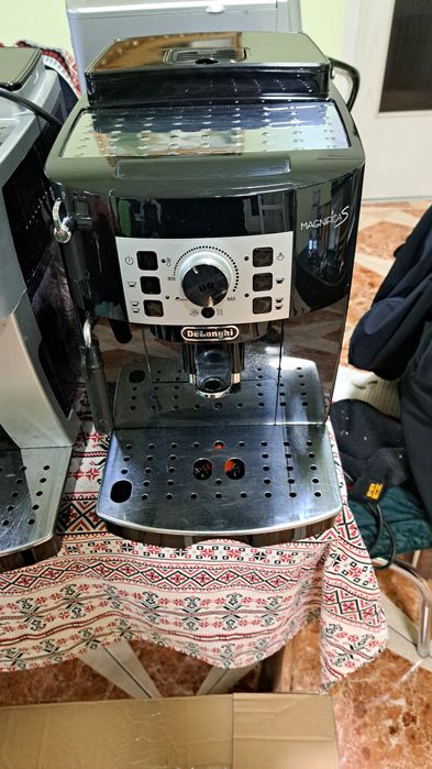 Aparate de cafea automate Expresoare cafea