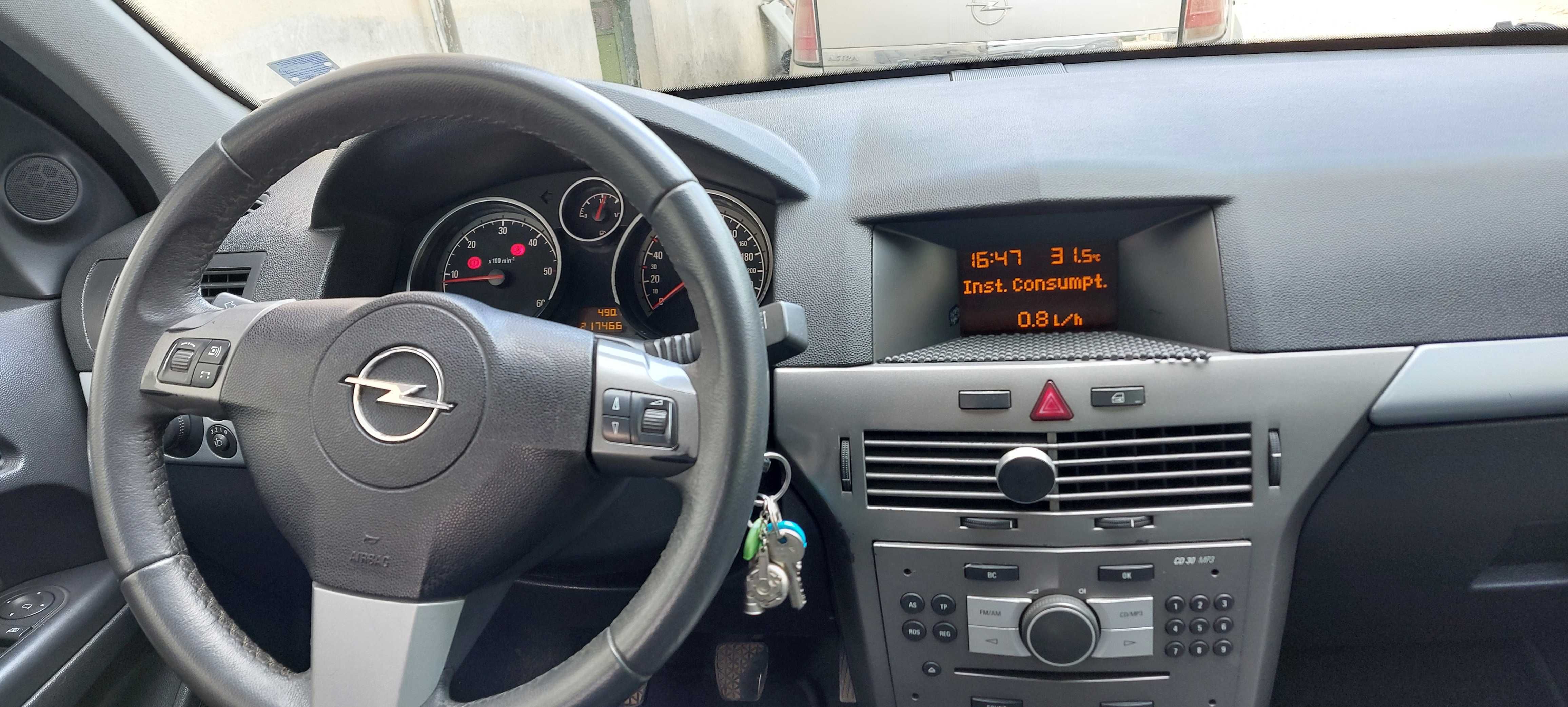 Opel Astra H 1.7 CTDI