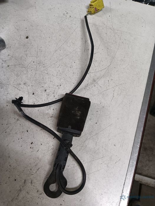 Cataramă centură de siguranță față dreapta fata VOLKSWAGEN TOUAREG 7LA, 7L6, 7L7 2002 - 2013