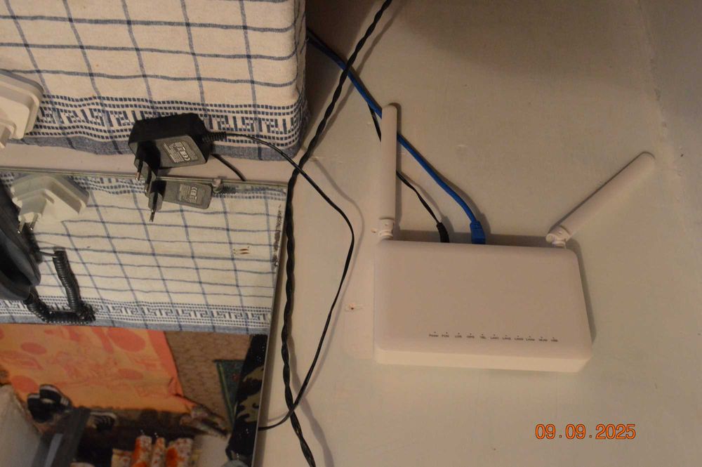 o'zbek tilini bilmayman - модем оптико-волоконный - 2 вида