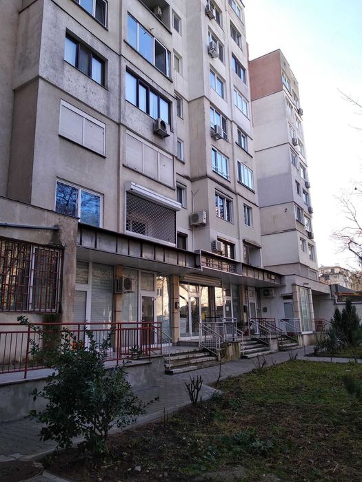Продава се Тристаен апартамент в София, Света Троица - 102 кв.м за 1804 €/кв.м - Снимка #14