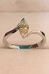 Inel unicat aur 18K cu diamant marquise 0.71 ct H VS2 certificat