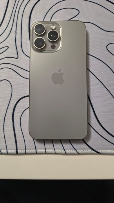 Iphone 15 pro max / 256 GB / Garantie