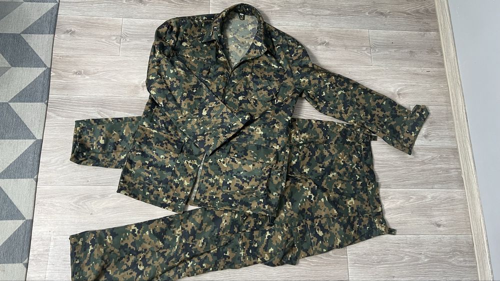 Продам летнюю полевую форму