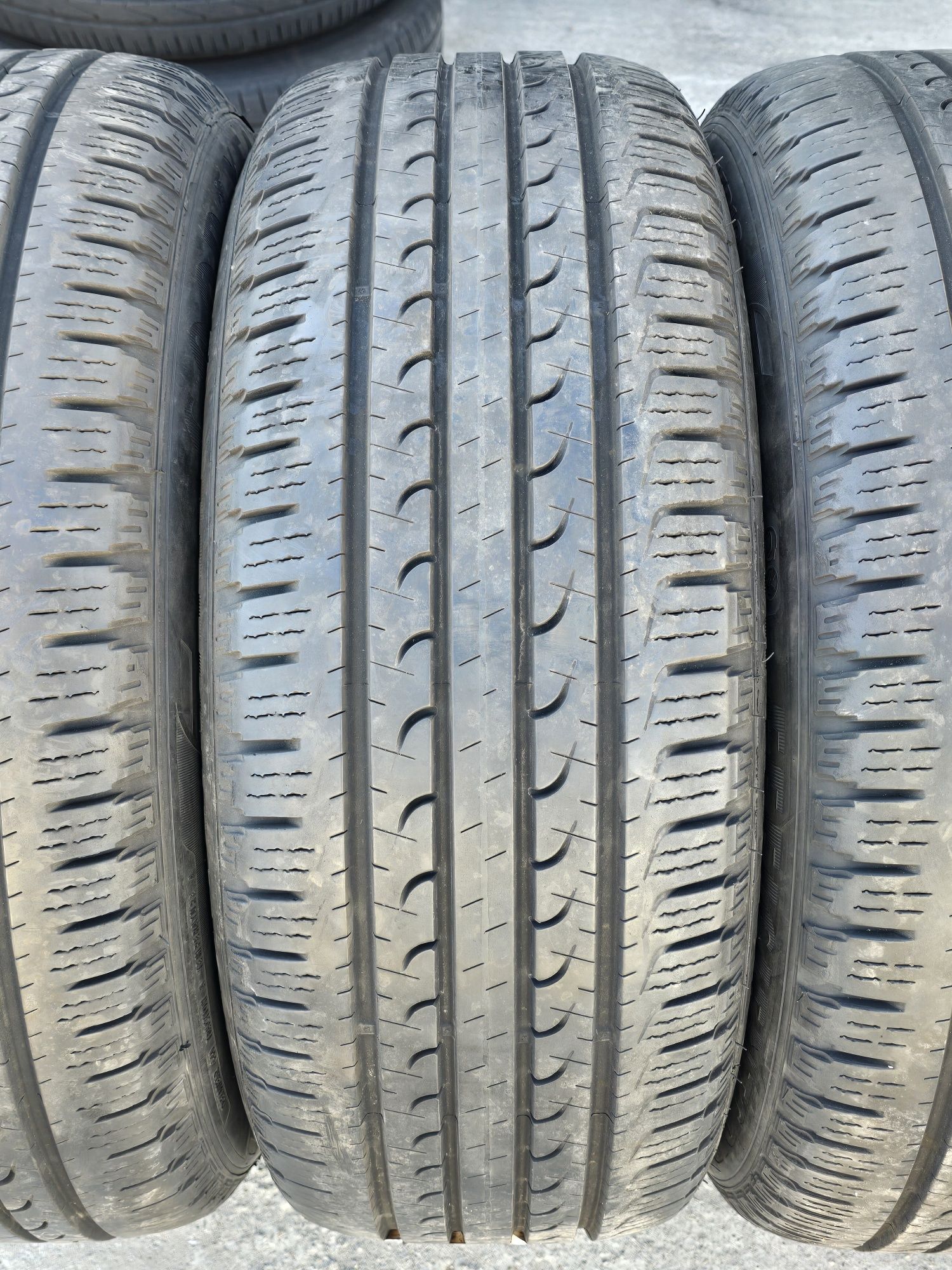 4 Броя 225/55/18 Goodyear 2x7,2mm 2x6,8mm
