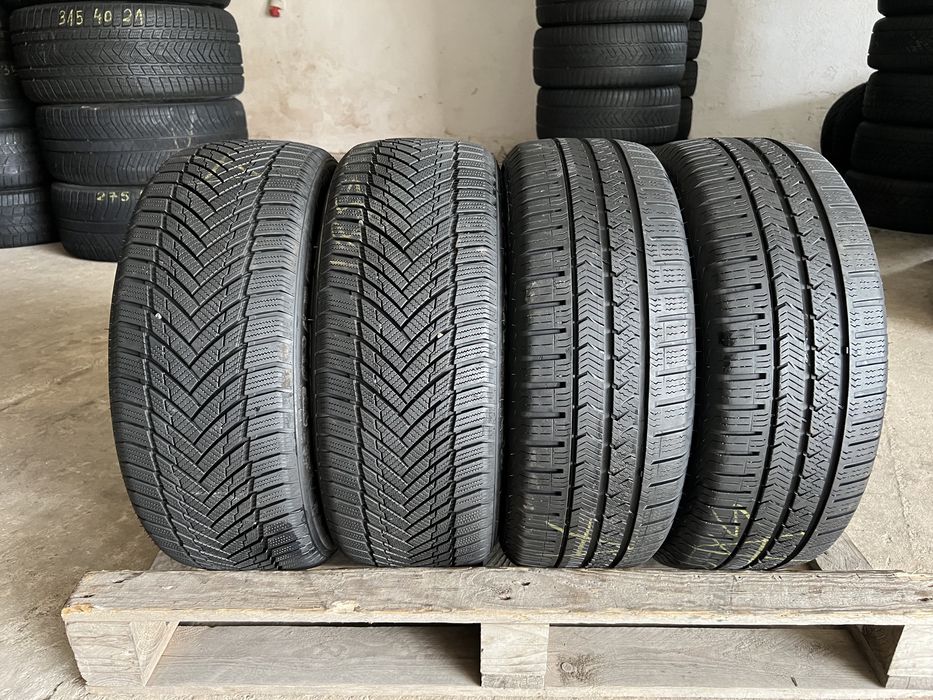 4 anvelope M+S 185/55/14 Vredestein!
