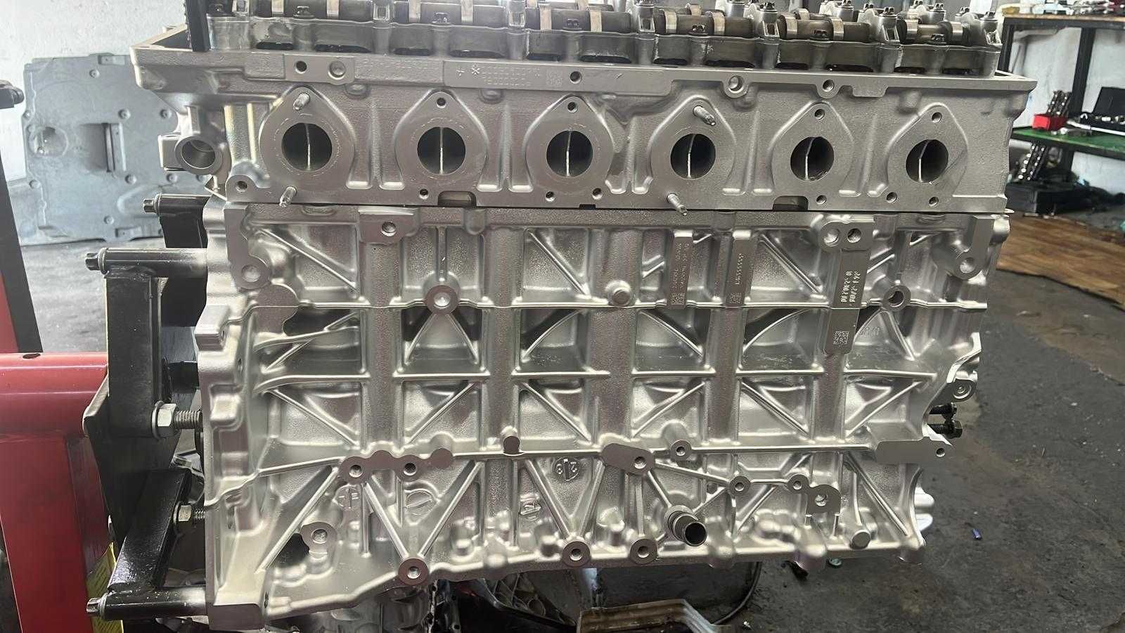 Motor BMW N57D30A și B 245,306,258,313Cp