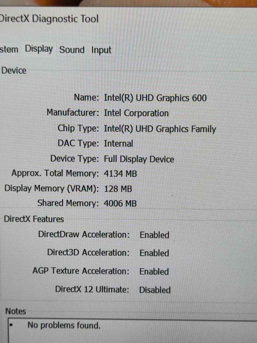 Leptop Chuwi stare foarte buna 8/256 SSD