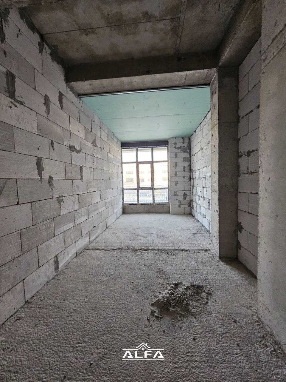 Buxoroda kvartira sotiladi 4 xonali 153m² 2-qavat.