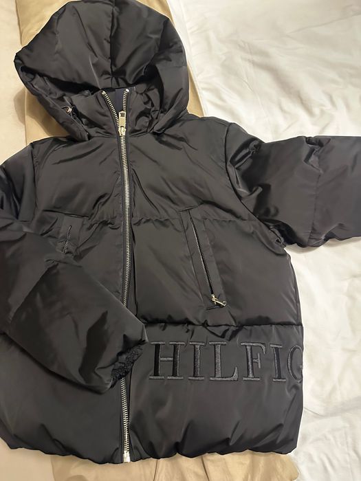 Чисто ново зимно яке Tommy Hilfiger