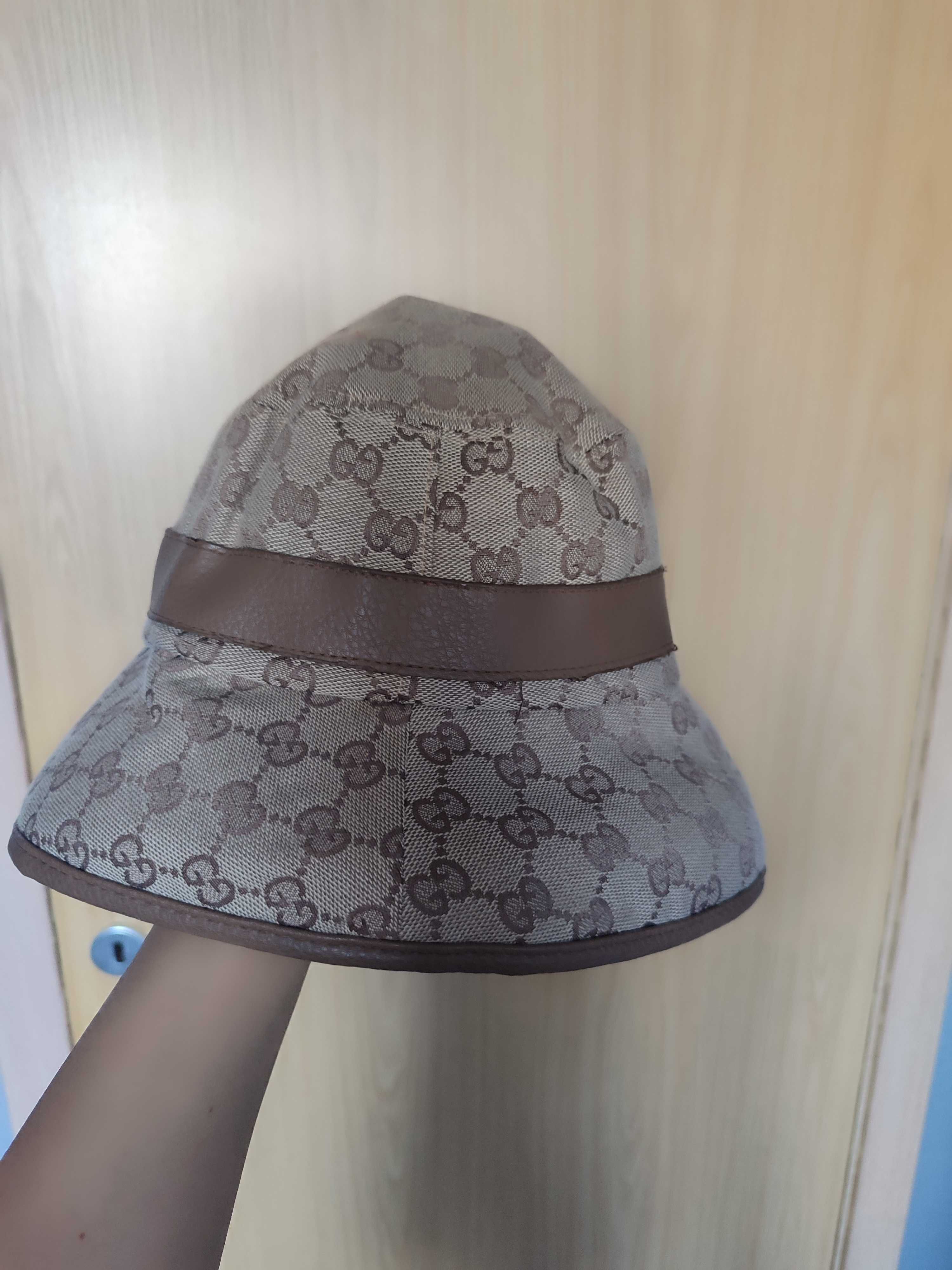 Шапка gucci, prada