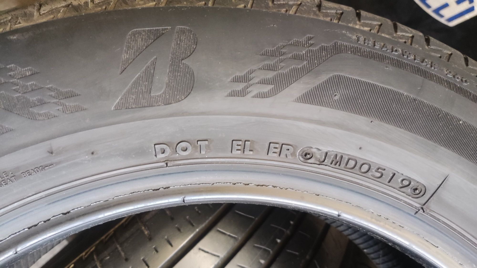 4брблетни гуми 215/60/17 Bridgestone Turanza T005, Dot19, 7mm грайфер