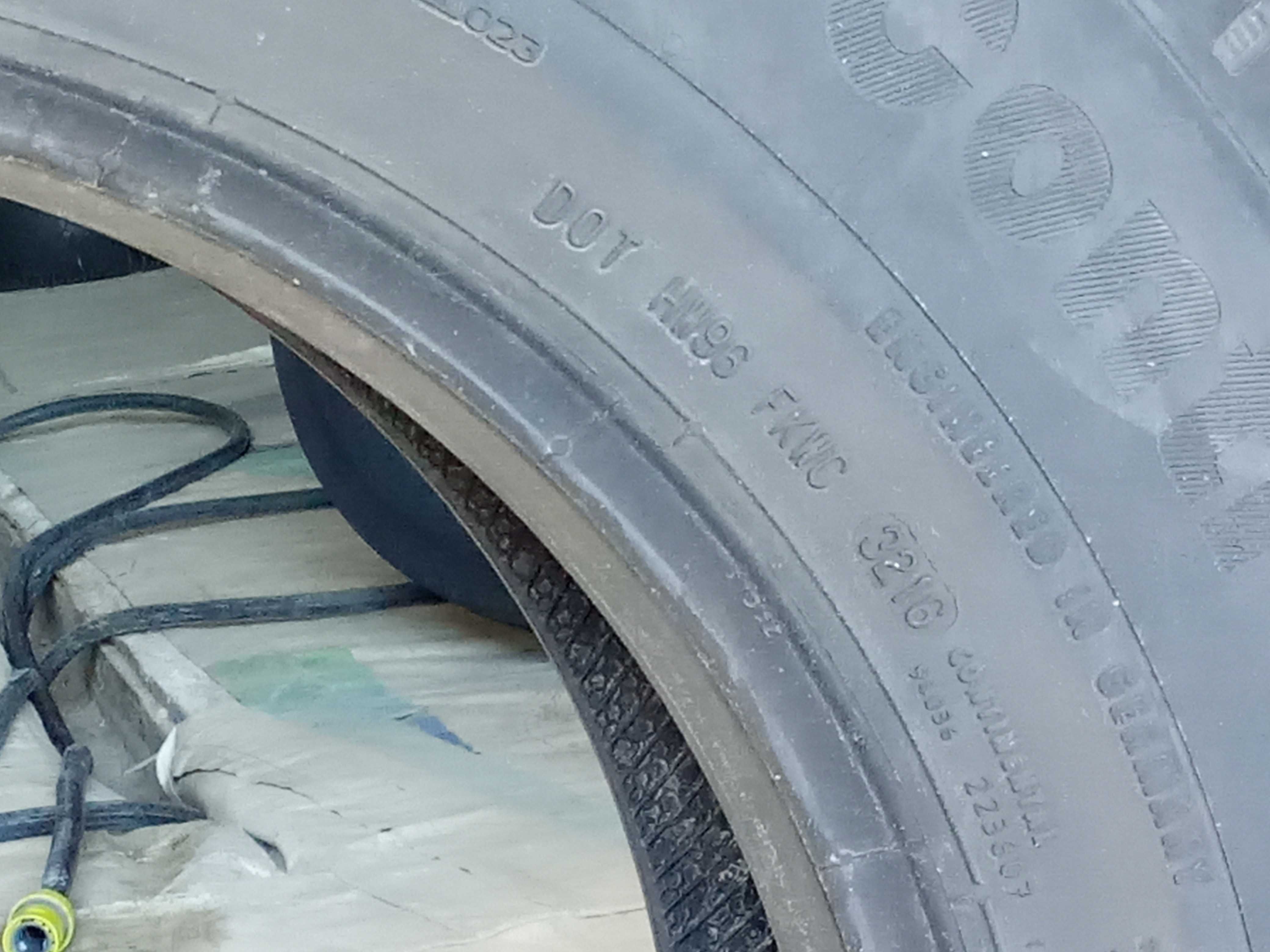 1 тежкотоварна гума 205/75R17.5 Continental Hybrid LD3 124/122M M+S