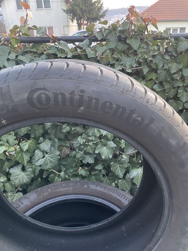 Set anvelope vara Continental Premiun Contact 6 235/50 R19.