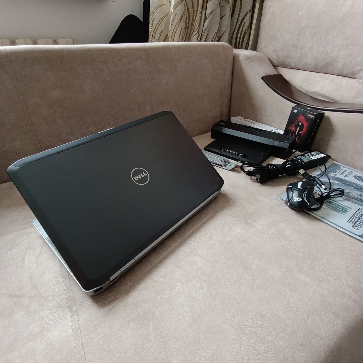DELL Latitude 15_/Intel Core i7/SSD-128GB/Полный комплект!