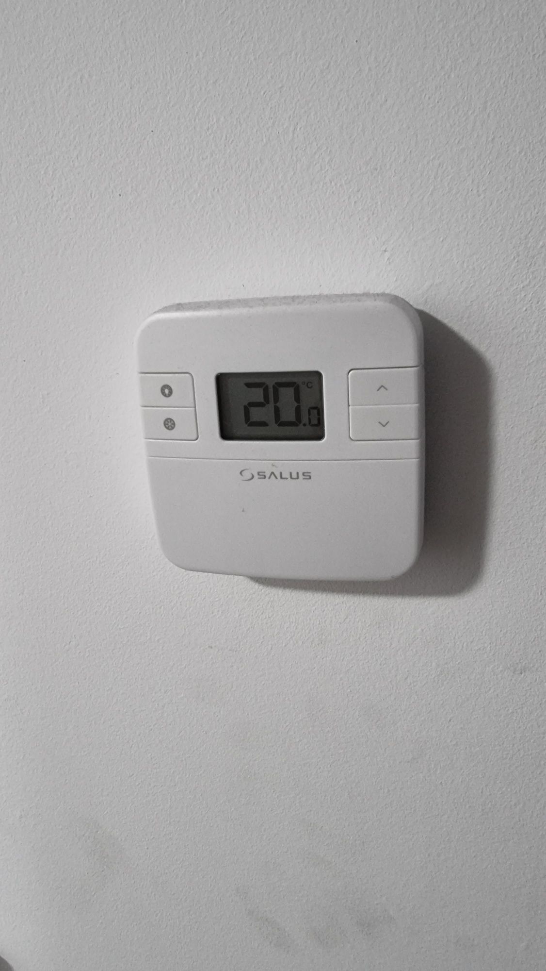 vand termostate salus 310 cu fir