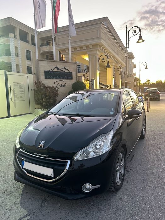 Peugeot 208 1.4i, Бензин/Газ, 95 к.с.