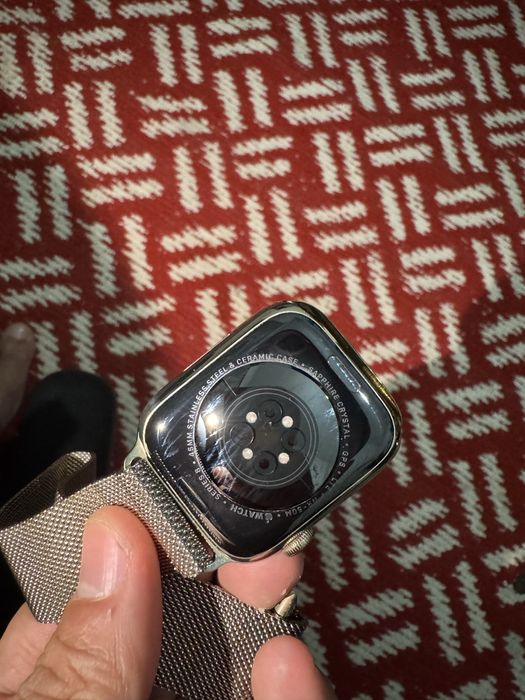 iWatch series 8 45mm Sapphire Milanese GPS+LTE