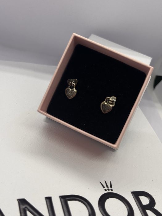 Пандора обеци Pandora