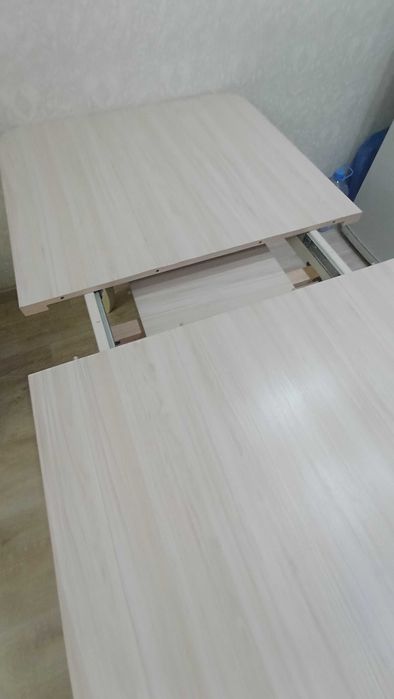Стол кухонный или в гостиную 160/90 до 2 метров. 40 тыс