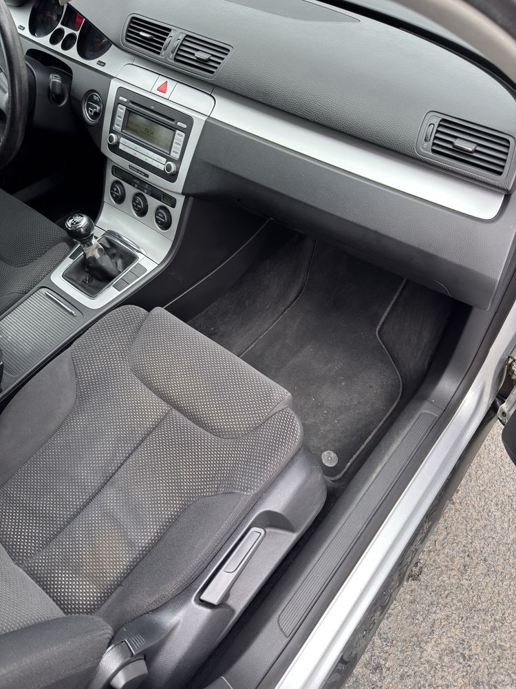 Volkswagen Passat (B6)