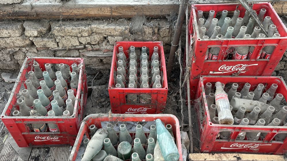 Sticle vechi Coca-Cola, Pepsi, Mirinda – colecție rară