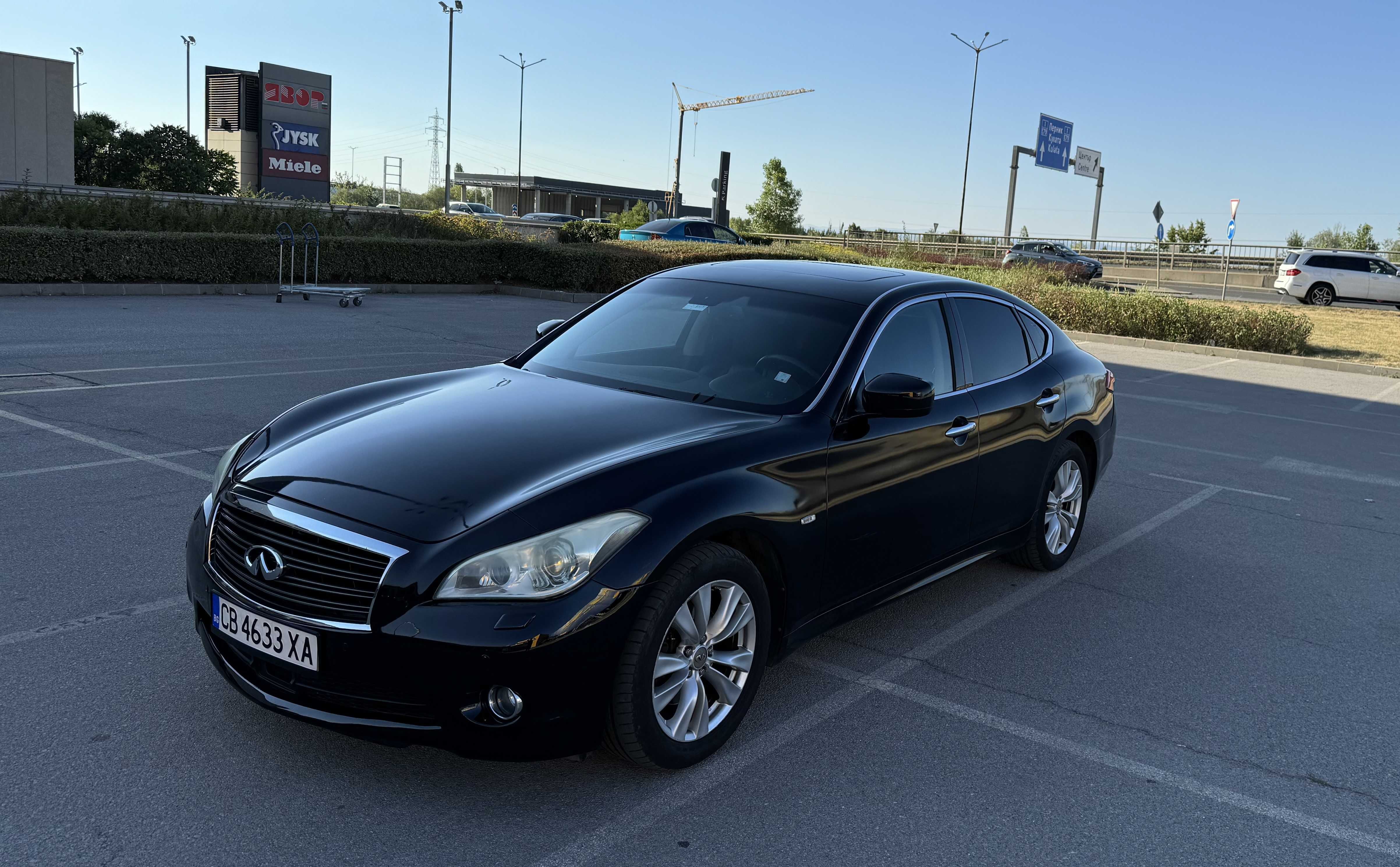 Infiniti M 30 GT