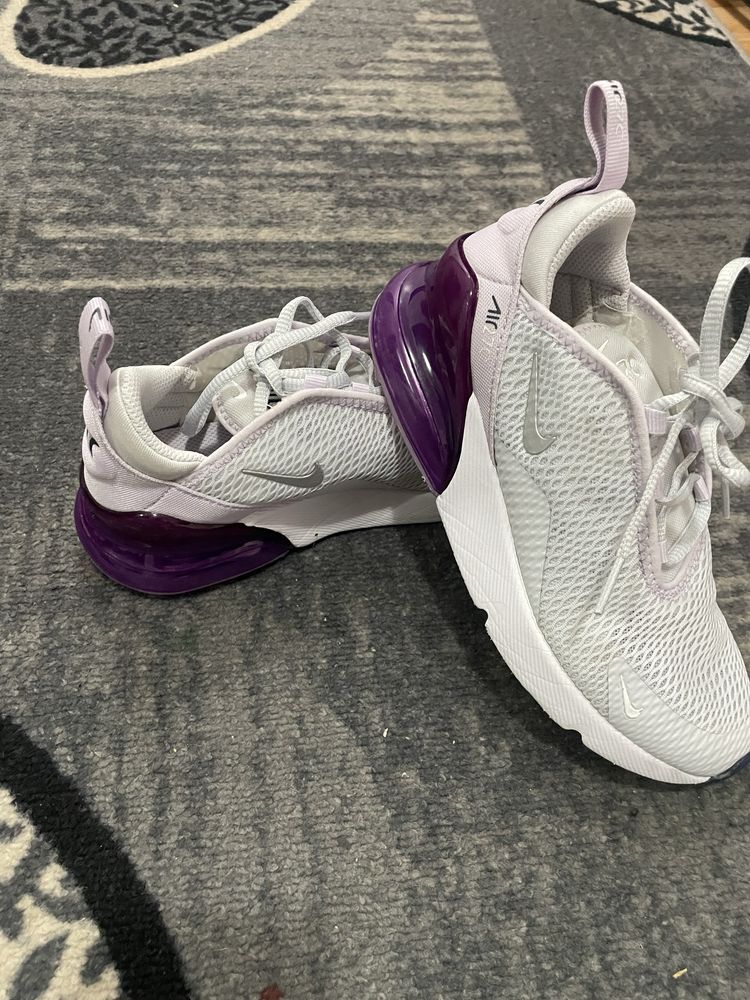 Детски маратонки- Nike air 270