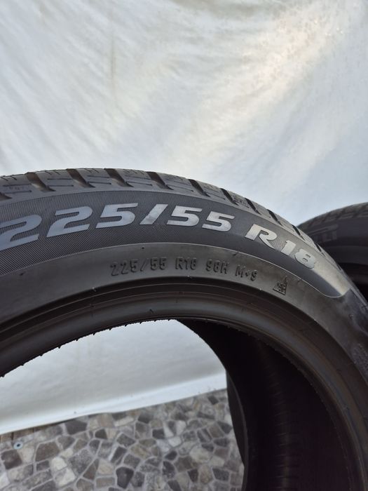 4бр 225 55 18 Pirelli Зимни 19г
