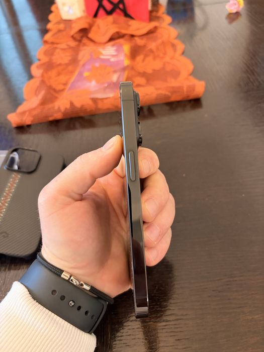 Iphone 14 pro impecabil