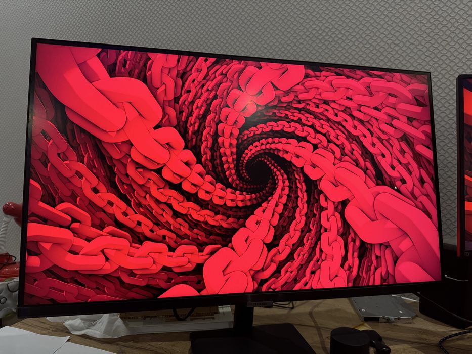Монитор 4K UHD — отличное состояние