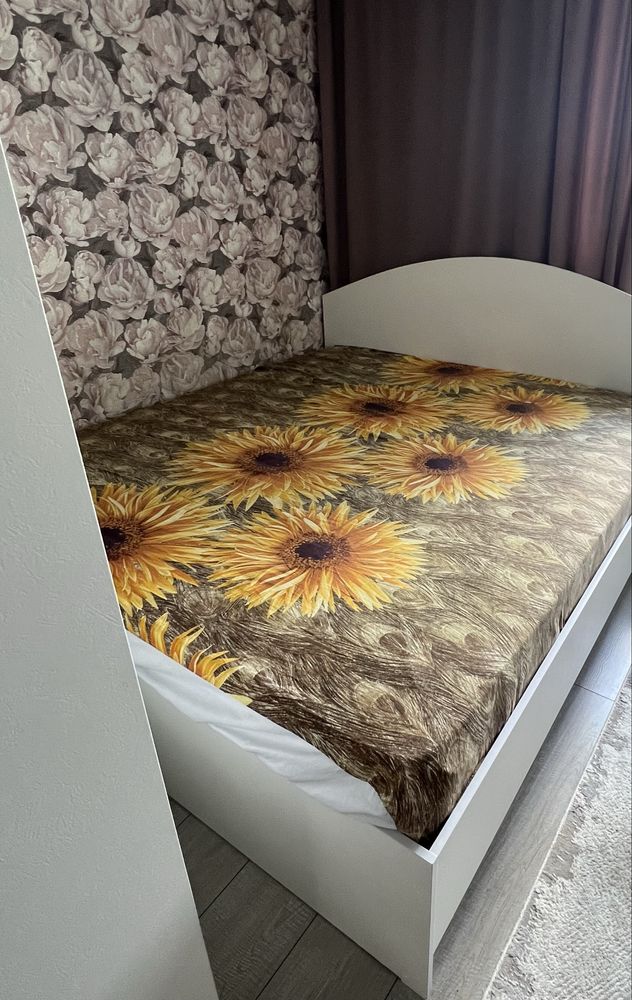 Продам двухспальную кровать