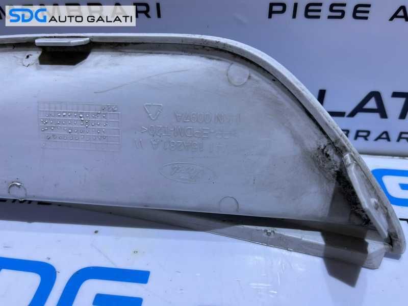 Bandou Ornament Grila Inferioara Dreapta Far Spoiler Bara Fata Ford Kuga 2008 - 2013 Cod 8V41-15A281-A V4115A281A