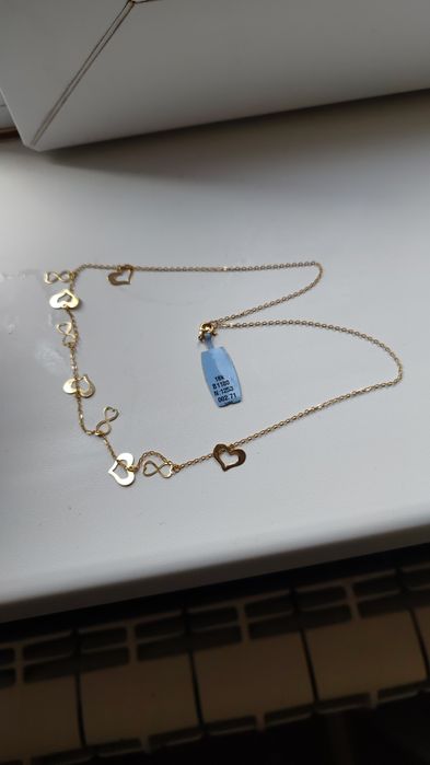 Vând lănțișor nou din aur de 18k cumpărat din Dubai cu factura