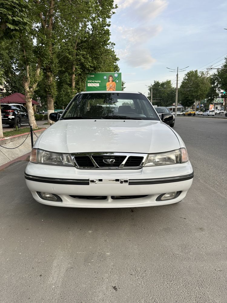 Daewoo Nexia 1 1.6L