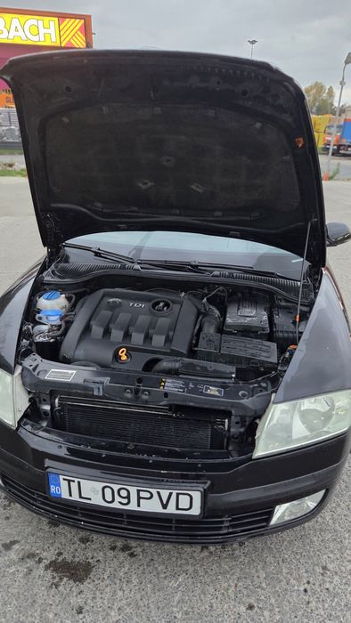 Vând Skoda Octavia
