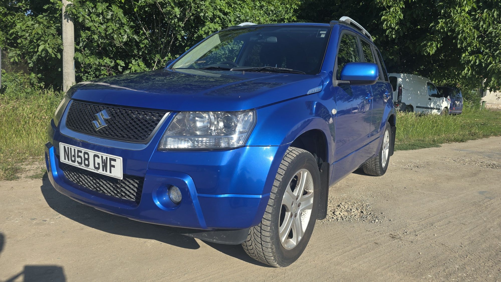 Suzuki grand vitara 2.0i 2009 на части