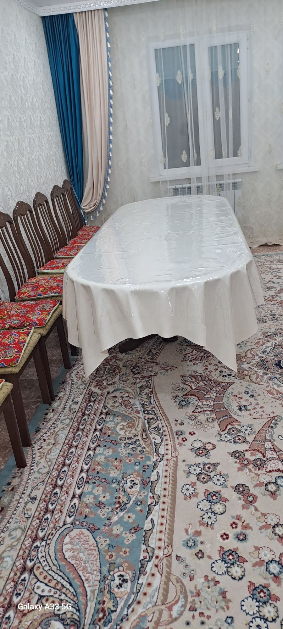 продам стол с стульями