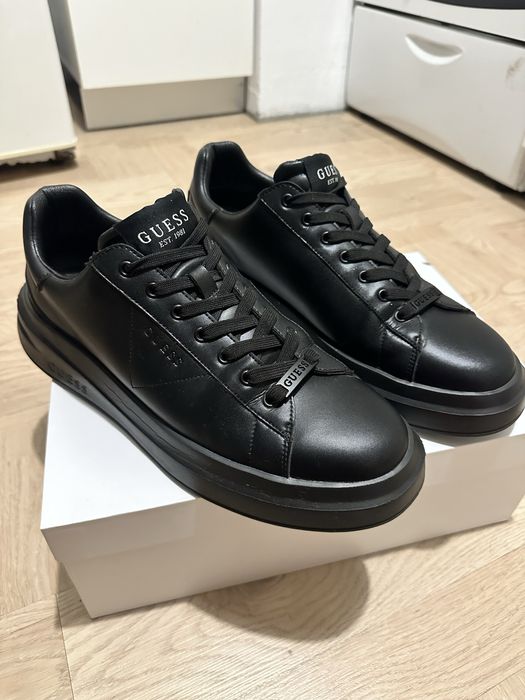GUESS сникърси черни