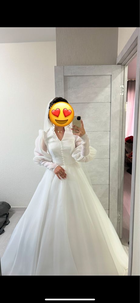 Свадебное платье